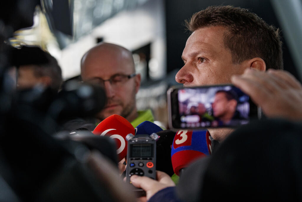 Mužstvo v zápase so Švédmi povedie doterajší asistent Kozáka Štefan Tarkovič,