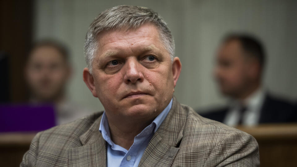 Na snímke poslanec Robert Fico