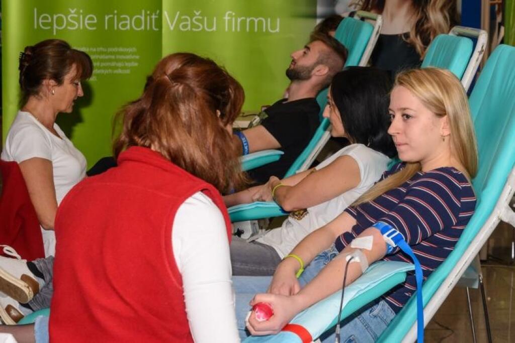 SOFTIPácka kvapka krvi