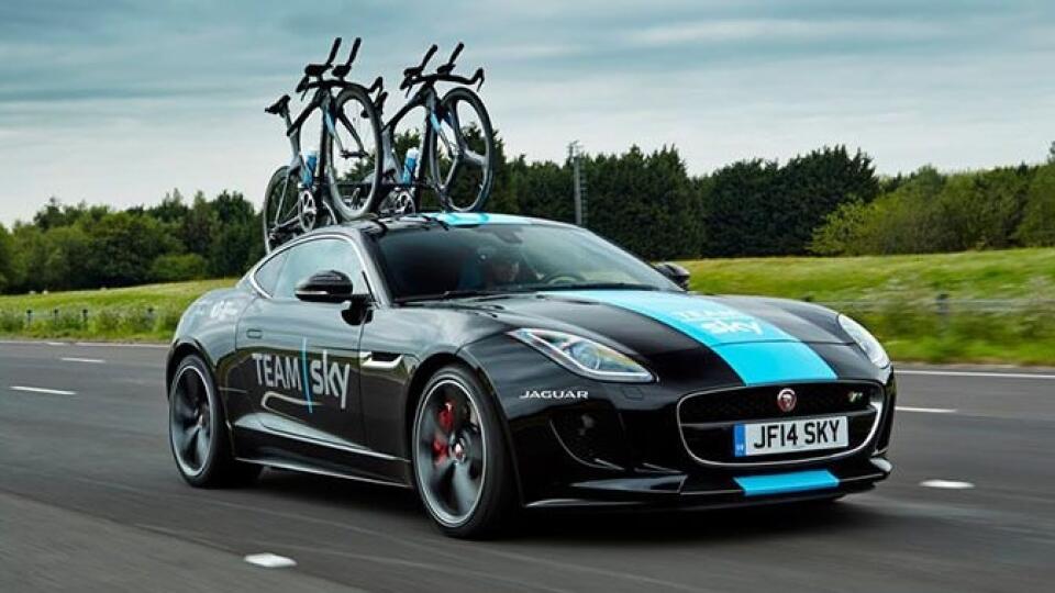 Jaguar ukázal F-Type pre cyklistov