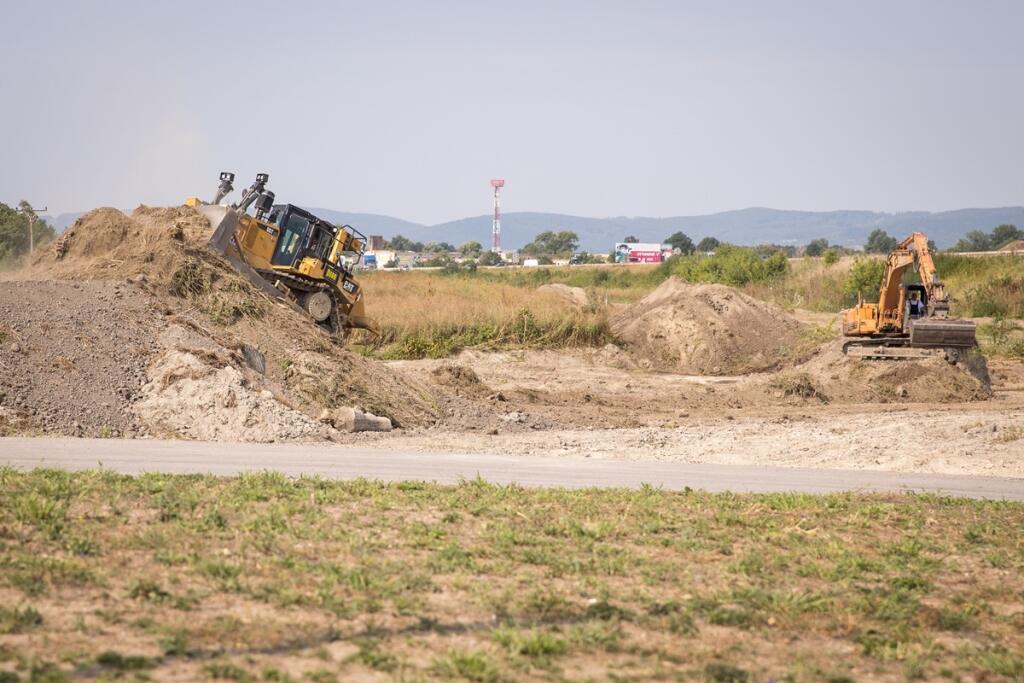 Prebiehajúce práce na križovatke D1 Triblavina