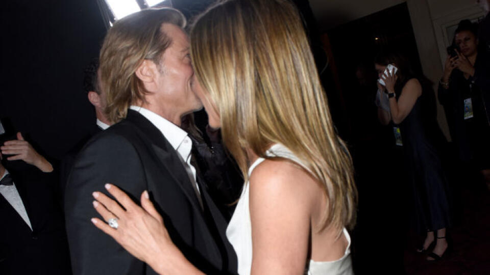 LOS ANGELES, CALIFORNIA - JANUARY 19:  Brad Pitt and Jennifer Aniston attend the 26th Annual Screen Actors Guild Awards at The Shrine Auditorium on January 19, 2020 in Los Angeles, California.  (Photo by Vivien Killilea/Getty Images for SAG-AFTRA Foundation)