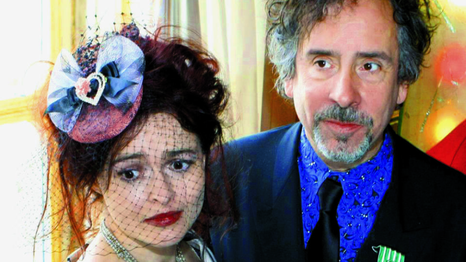 Spájala ich láska k bizarnostiam Tim Burton s partnerkou a matkou svojich detí Helenou Bonham Carterovou aj pred rozchodom žili v susedných domoch prepojených tunelom.