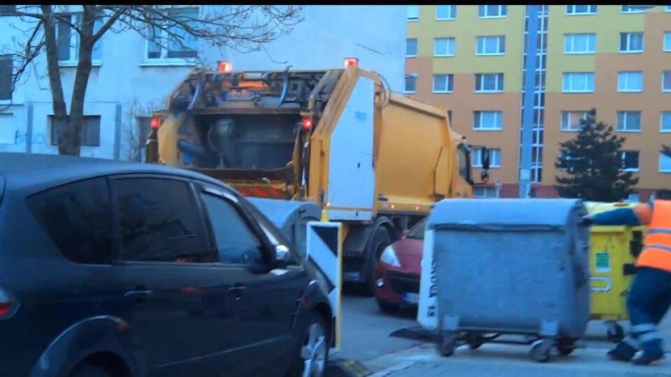 Do veľkého kontajnera putoval všetok odpad bez žiadnej výnimky.