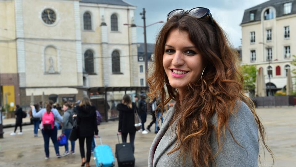 Spisovateľka a politička Marlene Schiappa je dlhoročnou zástankyňou práv žien.