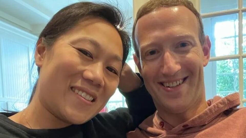 Manželia Priscilla Chan a Mark Zuckerberg