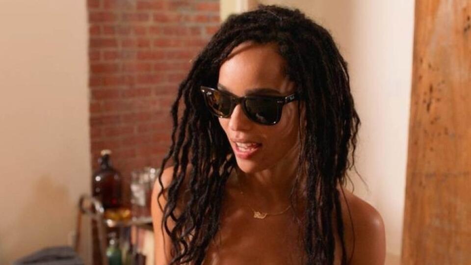 Herečka Zoë Kravitz v seriáli Všetky moje lásky