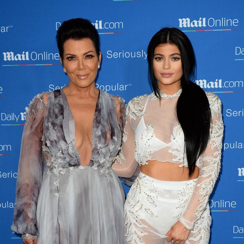 Kris a Kylie Jenner už nechcú ukazovať svoje súkromie