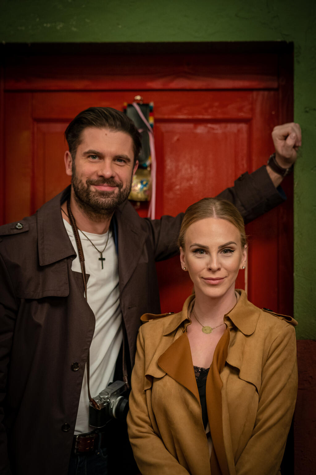 Barbora Balúchová s Jánom Dobríkom v seriáli Nový život