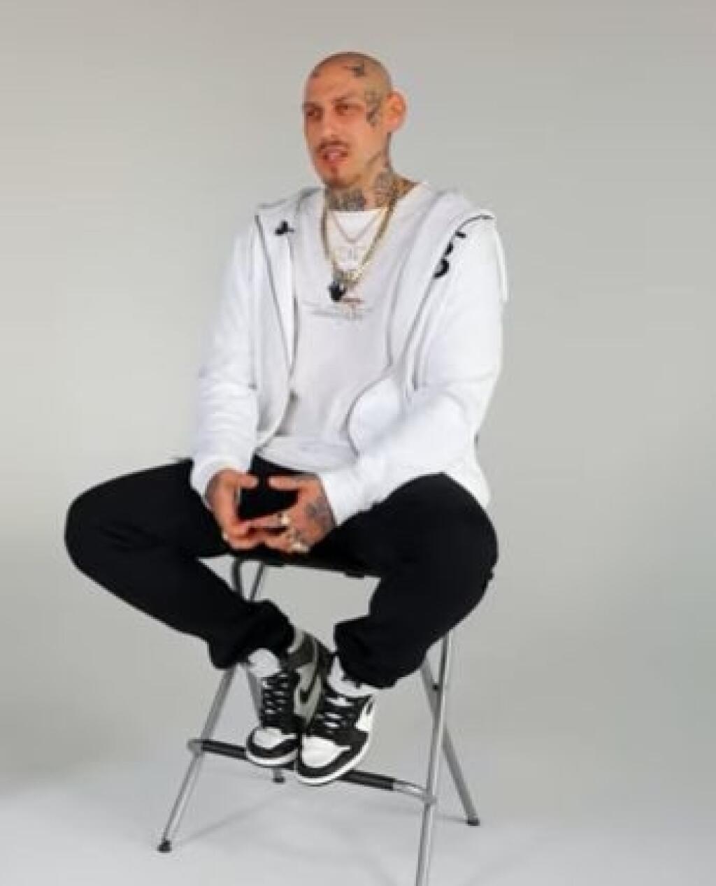 Raper Separ opísal detaily zákernej rakoviny v rozhovore s moderátorom Osťom.