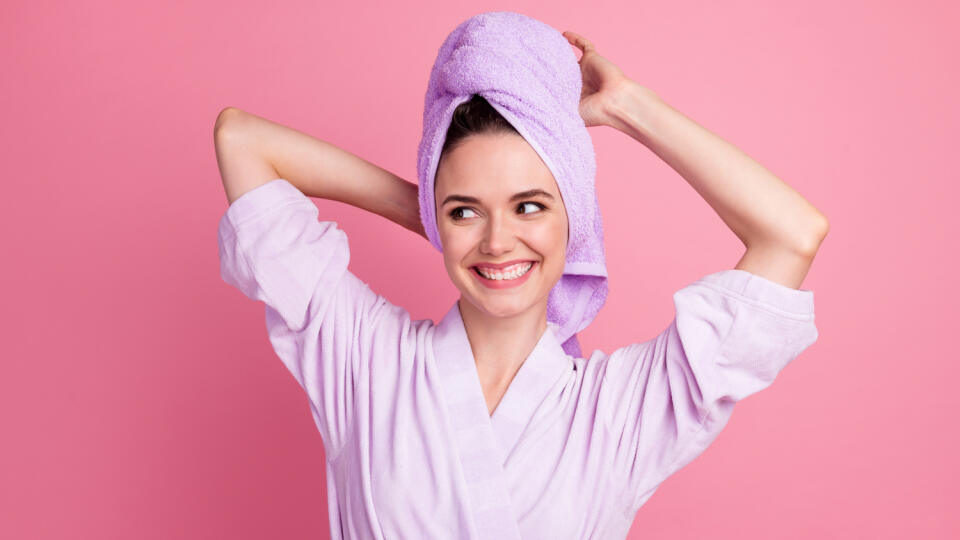 Close-up,Portrait,Of,Nice,Attractive,Cheerful,Girl,Wearing,Turban,On