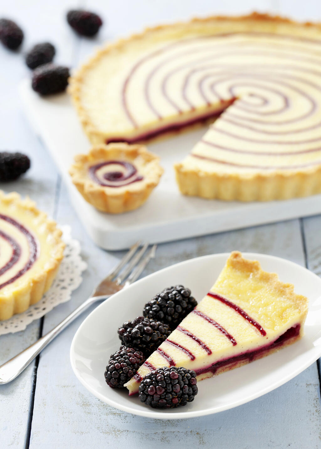 Tvarohovo-černicový tart