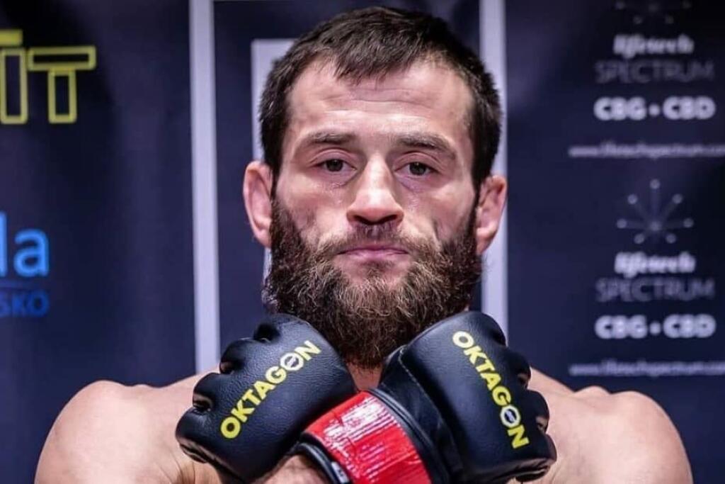 Miroslav Štrbák.
