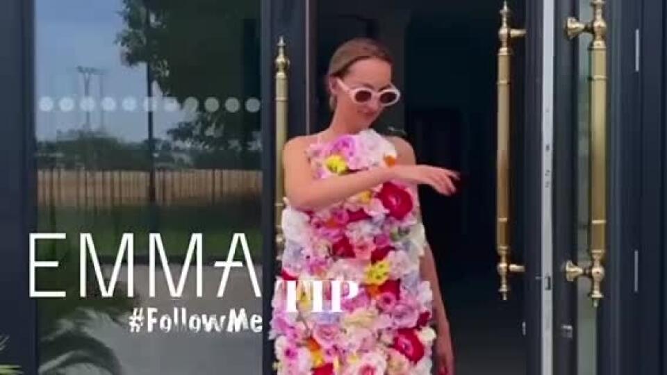 BARBIE mánia zasiahla aj známu dizajnérku: Tieto šaty by jej závidela aj samotná Margot Robbie!