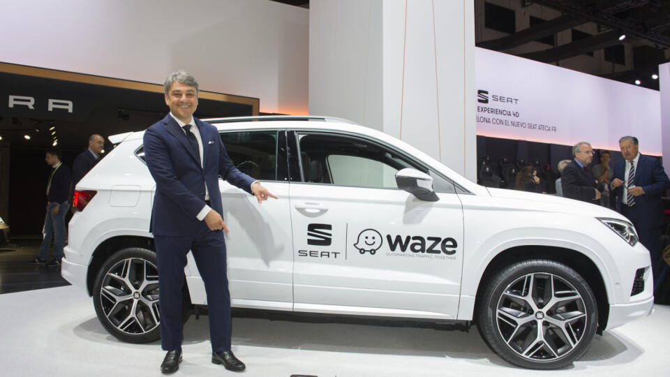 Waze patrí k najpopulárnejším navigáciám, ktoré navyše pomerne presne zobrazujú aj aktuálne problémy na cestách, informujú o nich totiž samotní používatelia.