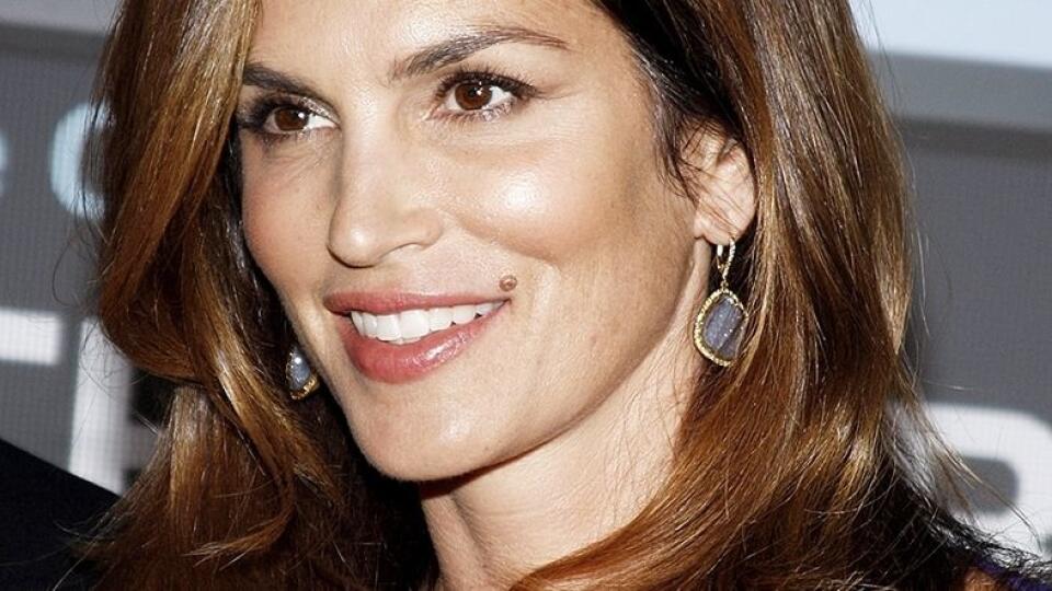 Cindy Crawford (50).