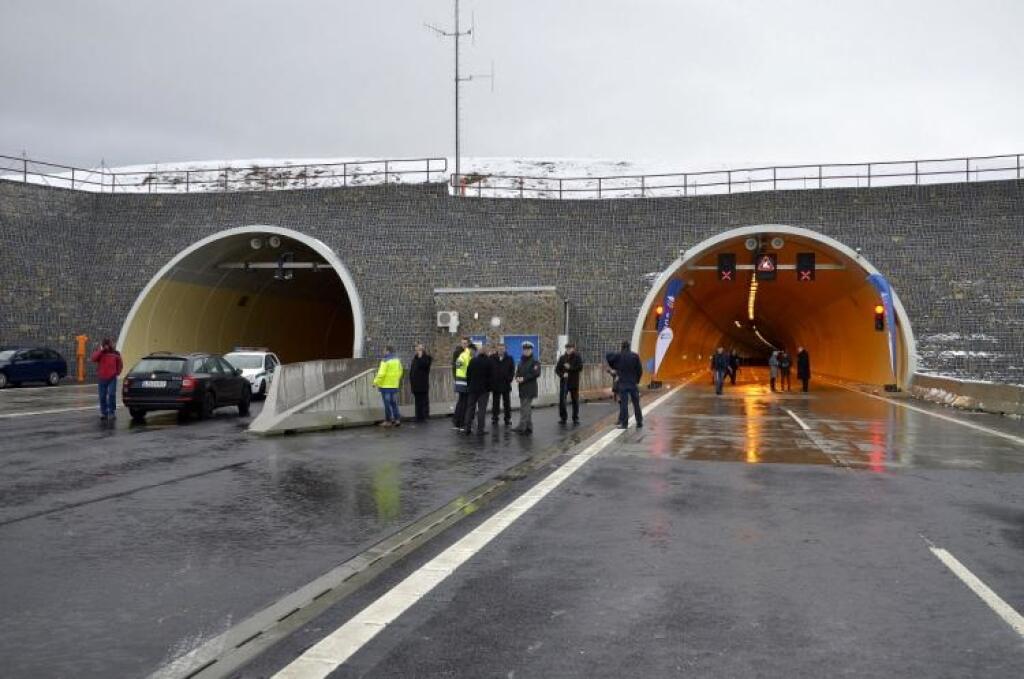 Cesta na východ sa skrátila o 12 minút, do Vianoc má byť napojený Prešov