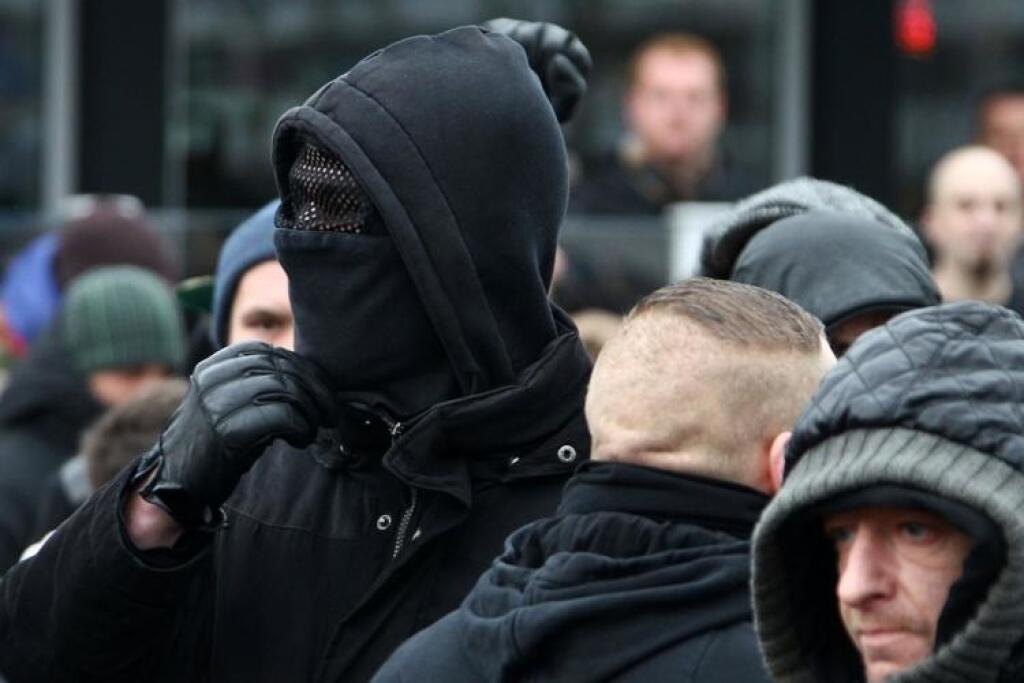 Európskymi mestami prehrmela slabšia búrka nenávisti