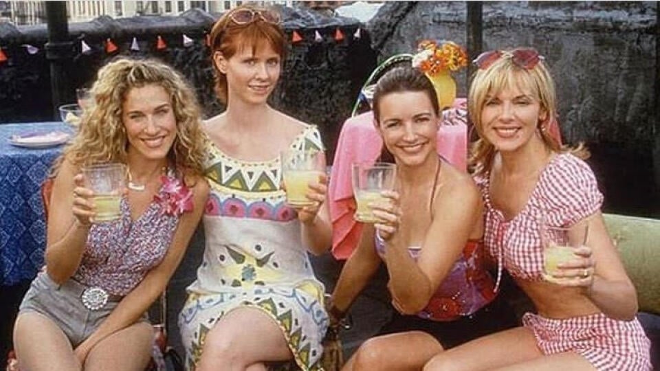 Legendárna módna diva Carry Bradshaw a jej fashion inšpirácie, ktoré nás bavia dodnes