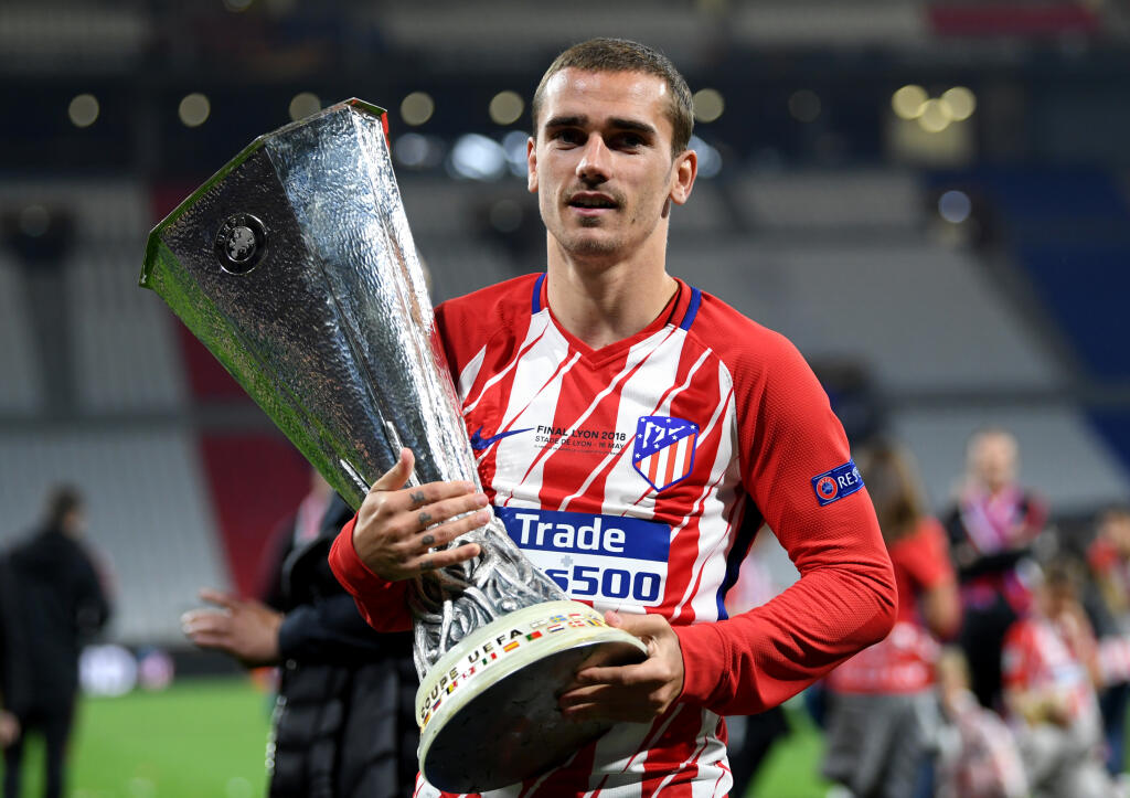 Vedenie španielskeho futbalového klubu Atletico Madrid obvinilo predstaviteľov FC Barcelona z nekalého postupu pri snahe získať Antoineho Griezmanna.