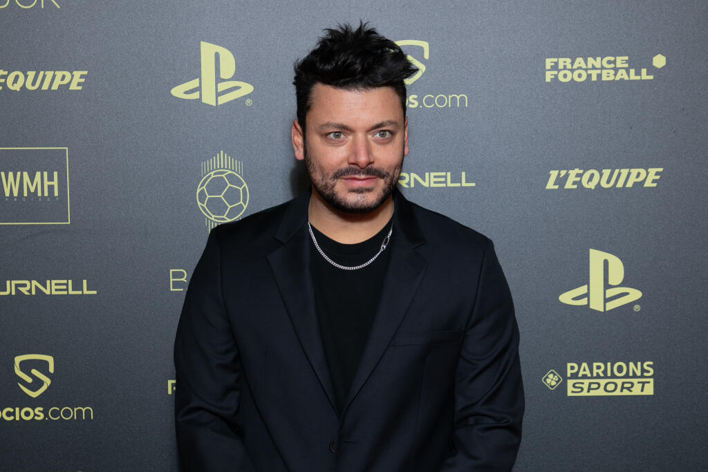 Na parížskom galavečere nechýbal ani francúzsky komediálny herec Kev Adams.