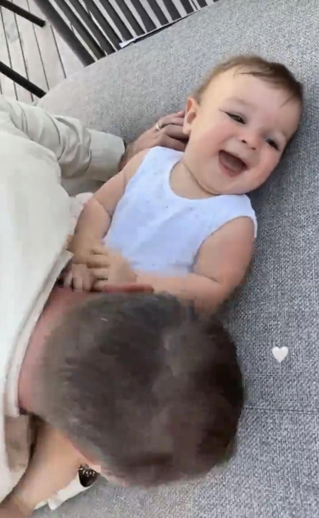 Manželia zobrali na Maldivy so sebou po prvýkrát aj syna Jakubka.