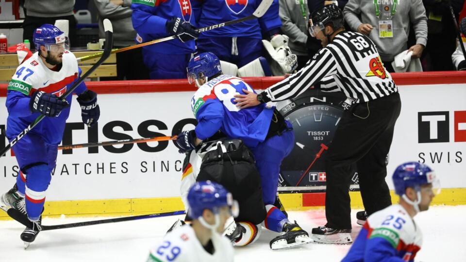 Slovensko - Nemecko po prvej tretine 0:0.