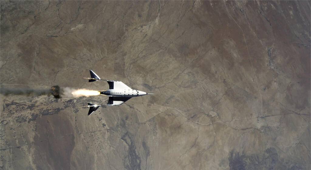 Lietadlo spoločnosti Virgin Galactic sa prvýkrát dostalo na pokraj vesmíru