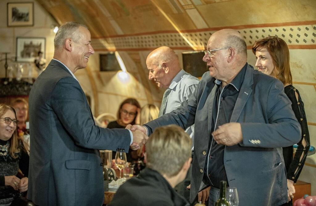 Zablahoželať J. Noskovi k znovuzvoleniu prišiel aj šéf RTVS Jaroslav Rezník