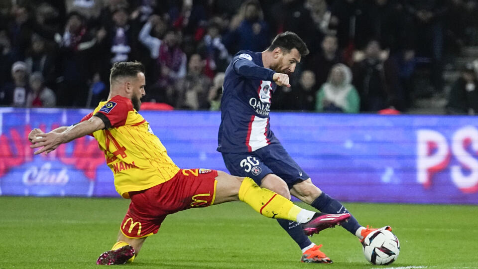 PSG zvíťazilo na domácej pôde proti Lensu 3:1.