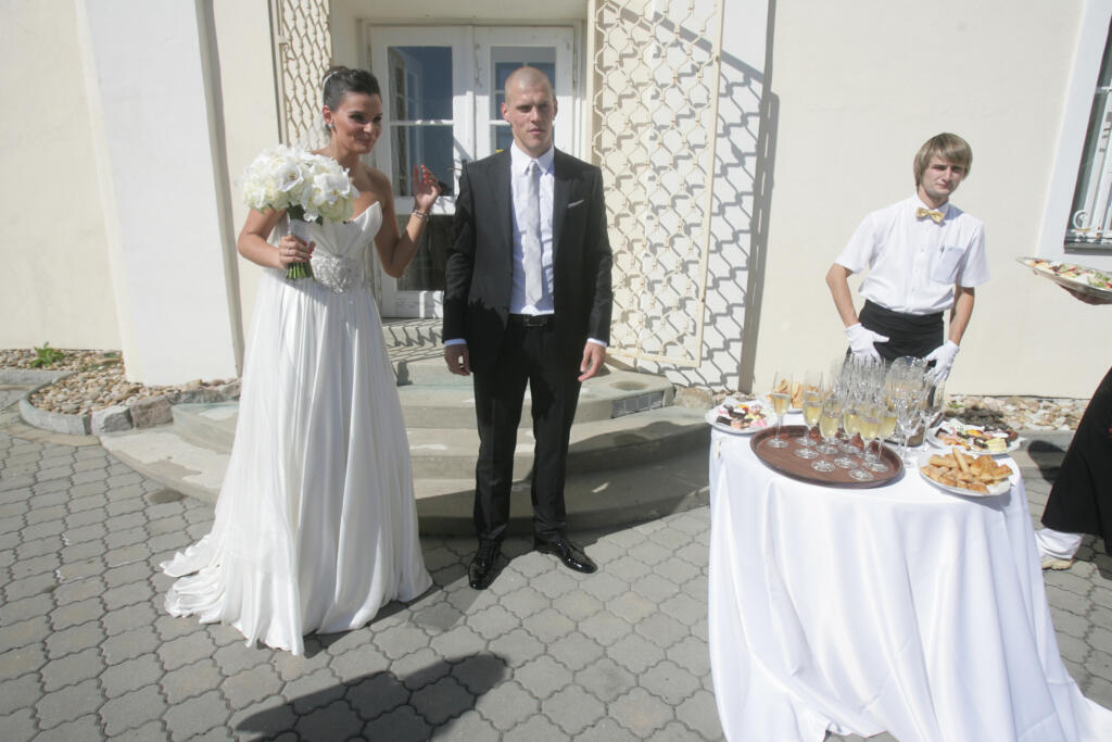 Martin Škrtel si svoju lásku Barboru zobral v roku 2012 v Čereňanoch.