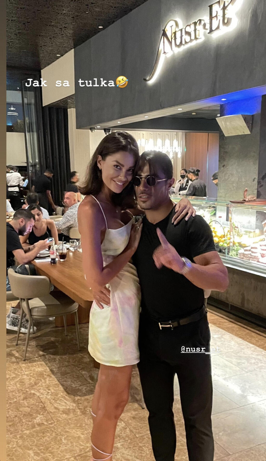 Sexica Kačurová si navyše dala s svetoznámym Salt Baem fotku.