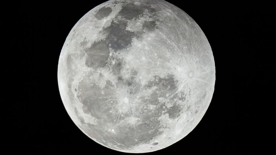 Lunárny kalendár na týždeň.
