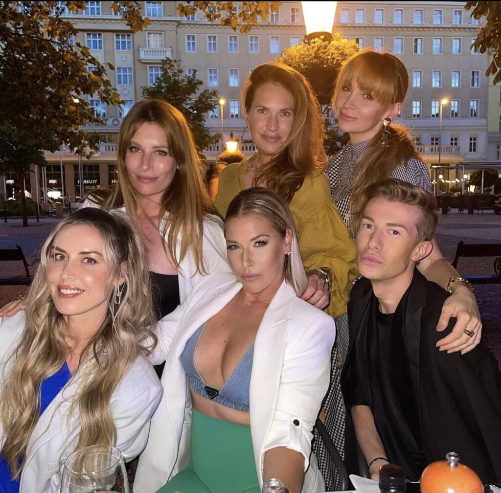 Dominika bola skrátka stredobodom pozornosti.