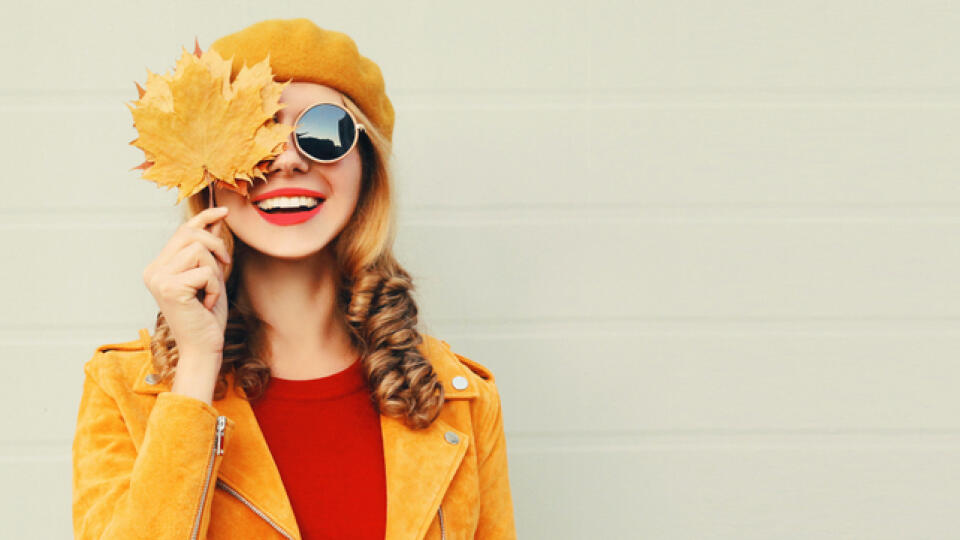 Autumn,Mood!,Happy,Smiling,Woman,Holding,In,Her,Hands,Yellow