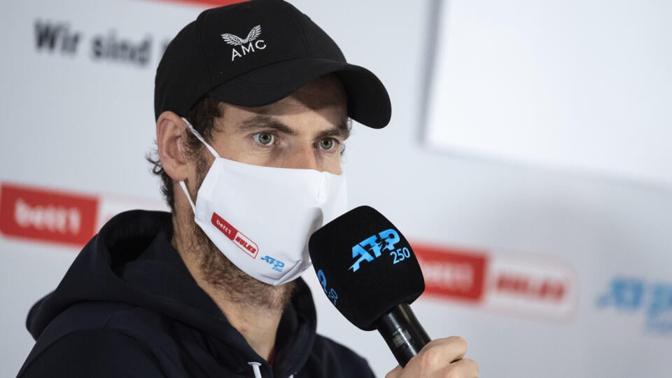 WA 23 Kolín nad Rýnom - Britský tenista Andy Murray počas tlačovej konferencie v Kolíne nad Rýnom v pondelok 12. októbra 2020. Zisk rekordného trinásteho titulu na Roland Garros v podaní španielskeho tenistu Rafaela Nadala je aj podľa Brita Andyho Murrayho jeden z veľkých míľnikov svetového športu. Tridsaťtriročný Murray štartuje tento týždeň na turnaji ATP v Kolíne nad Rýnom. FOTO TASR/DPA
12.10.2020, Nordrhein-Westfalen, Köln: Tennis: ATP-Tour, Einzel, Herren. Andy Murray (Großbritannien)