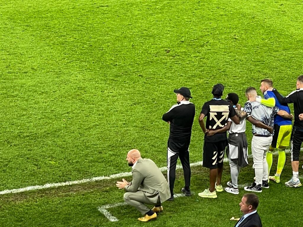 Takto prežíval Kmotrík mladší zápas play-off Konferenčnej ligy proti Zrinjskemu Mostaru.