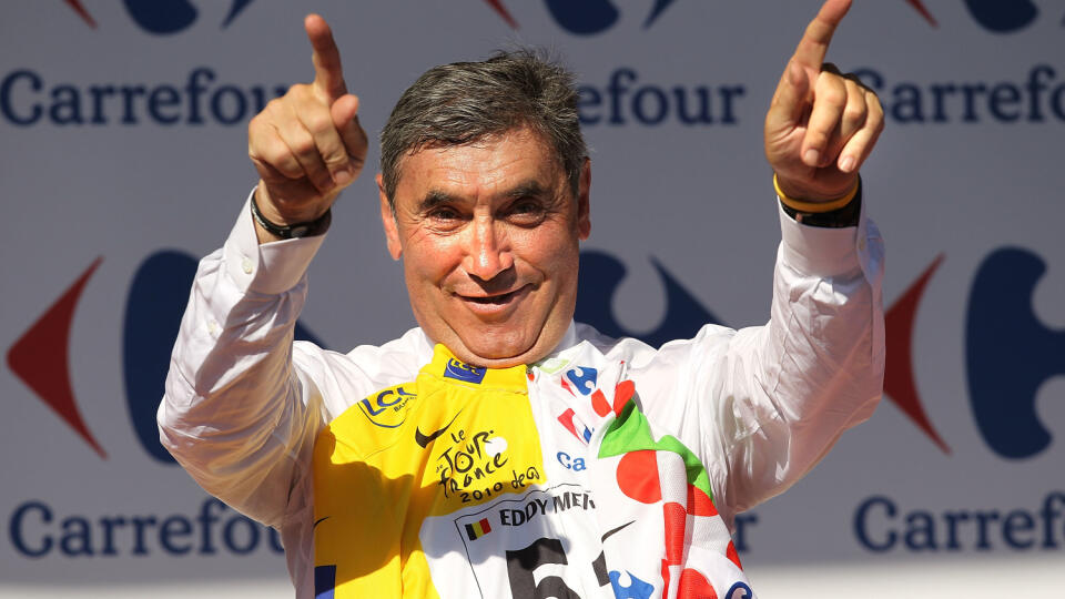 Belgická cyklistická legenda Eddy Merckx skončila v nemocnici na jednotke intenzívnej starostlivosti.
