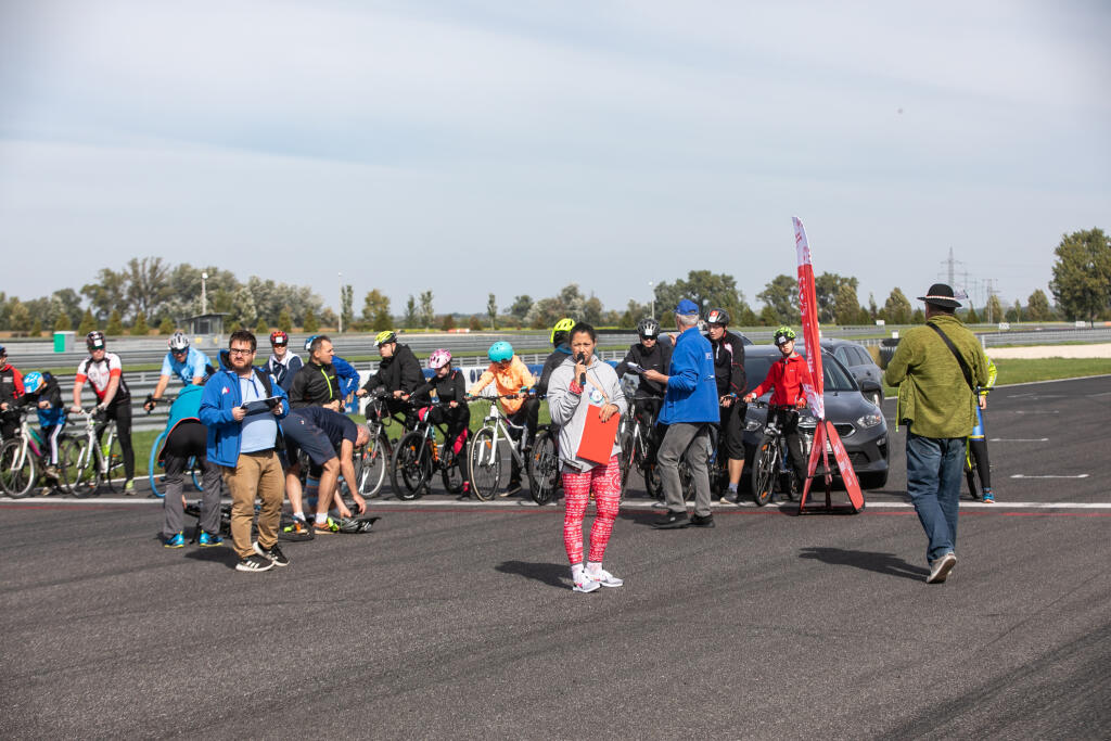 Na jedinom pretekárskom okruhu na Slovensku sa v stredu preháňali na cyklistickom šampionáte športovci Špeciálnych olympiád.