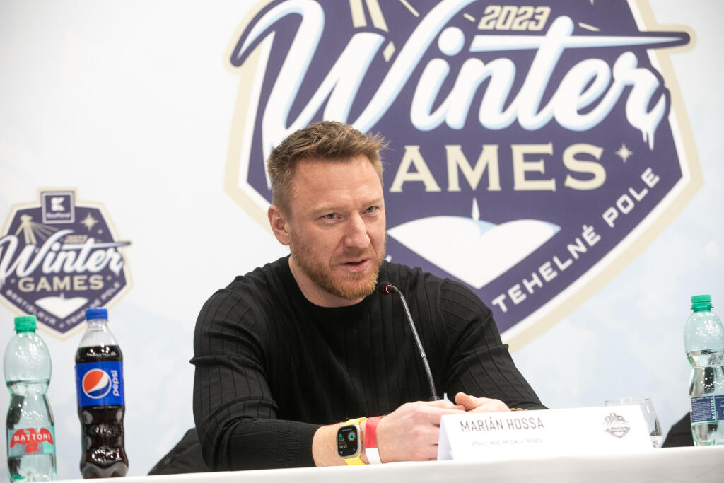 Marián Hossa počas tlačovej konferencie na Winter Games.
