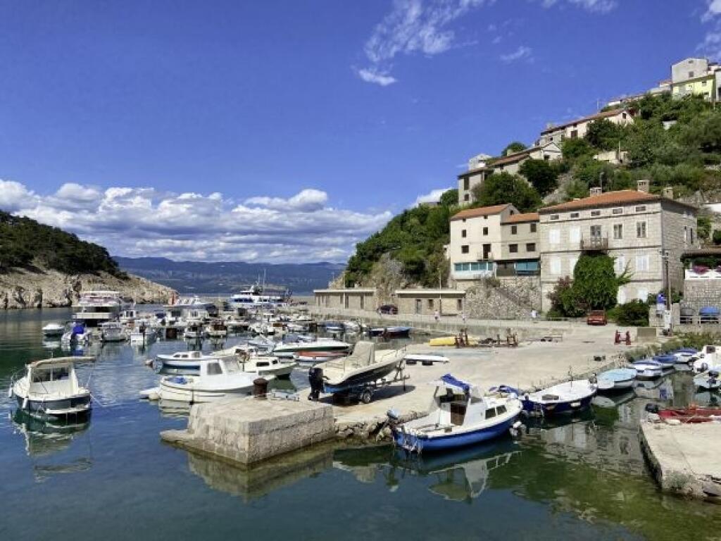 Najväčšou pastvou pre oči je mestečko Vrbnik.