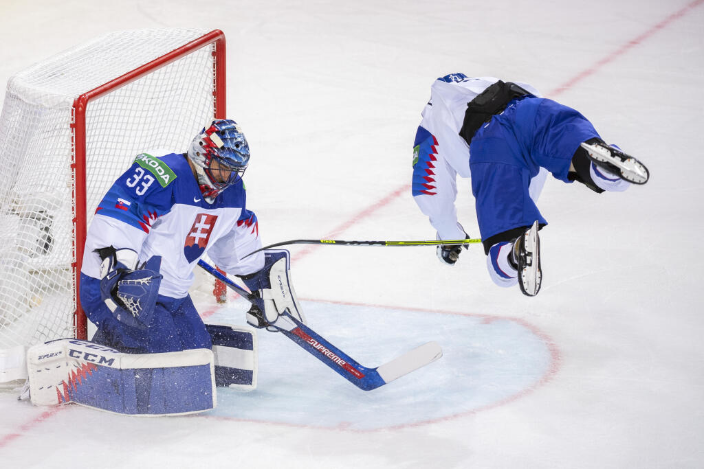 Július Hudáček po prílete na Slovensko skritizoval realizačný tím a ukončil reprezentačnú kariéru.