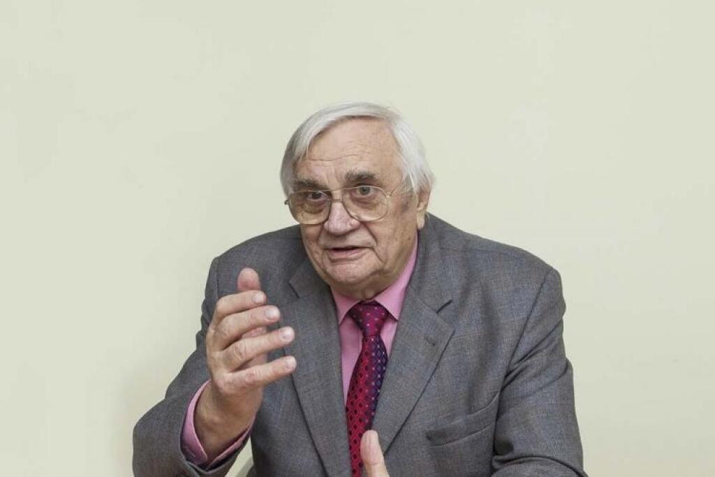 Číňania prichádzajú. Zatiaľ ich víta iba Ivan Čarnogurský