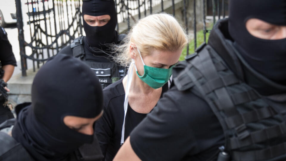 Bývalá sudkyňa Najvyššieho súdu SR Monika Jankovská počas pojednávania na Špecializovanom trestnom súde v Banskej Bystrici, kde žiada o prepustenie z väzby.