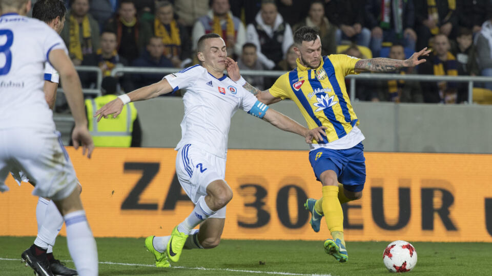 Slovenský futbalový obranca Boris Sekulič sa stal novou posilou Chicaga Fire.