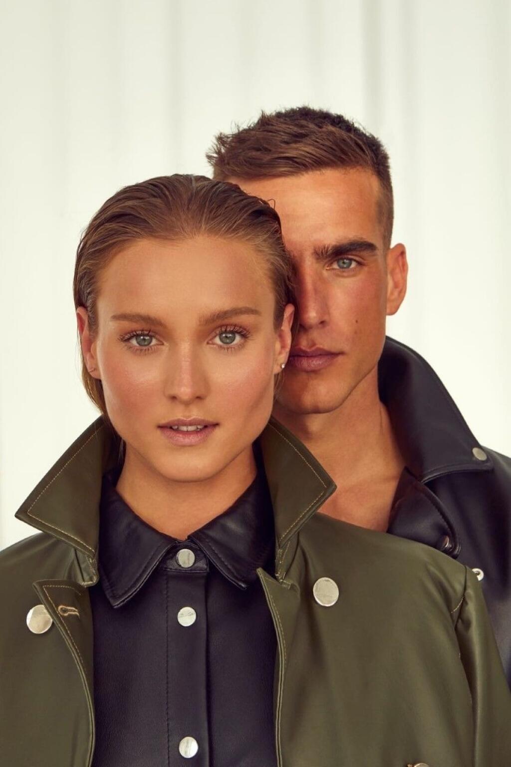 ZADANÝ S priateľkou, ktorá je tiež modelka, sú už takmer päť rokov. Zarobené peniaze míňajú na cestovanie