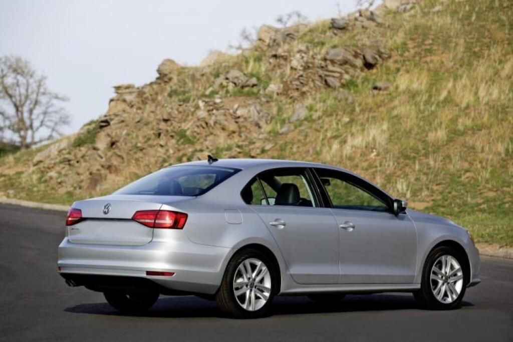 TREND test Hyundai Elantra verzus VW Jetta