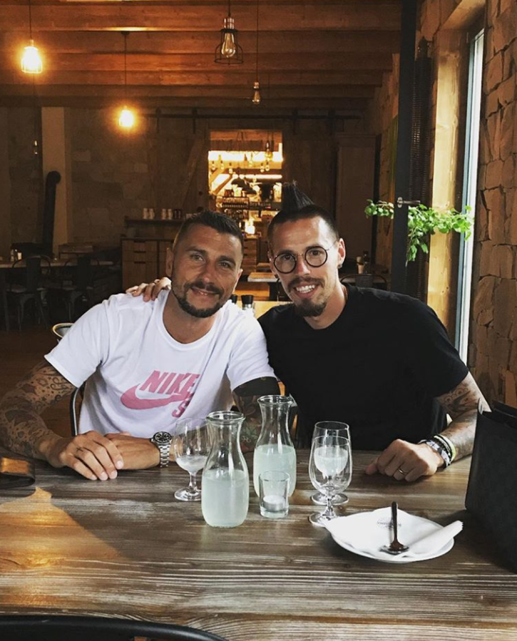 Kapitán reprezentácie má aj vlastnú futbalovú agentúru s názvom IF Management, vlastní ju spolu s bývalým skvelým obrancom a reprezentantom Martinom Petrášom, z ktorého je futbalový agent.