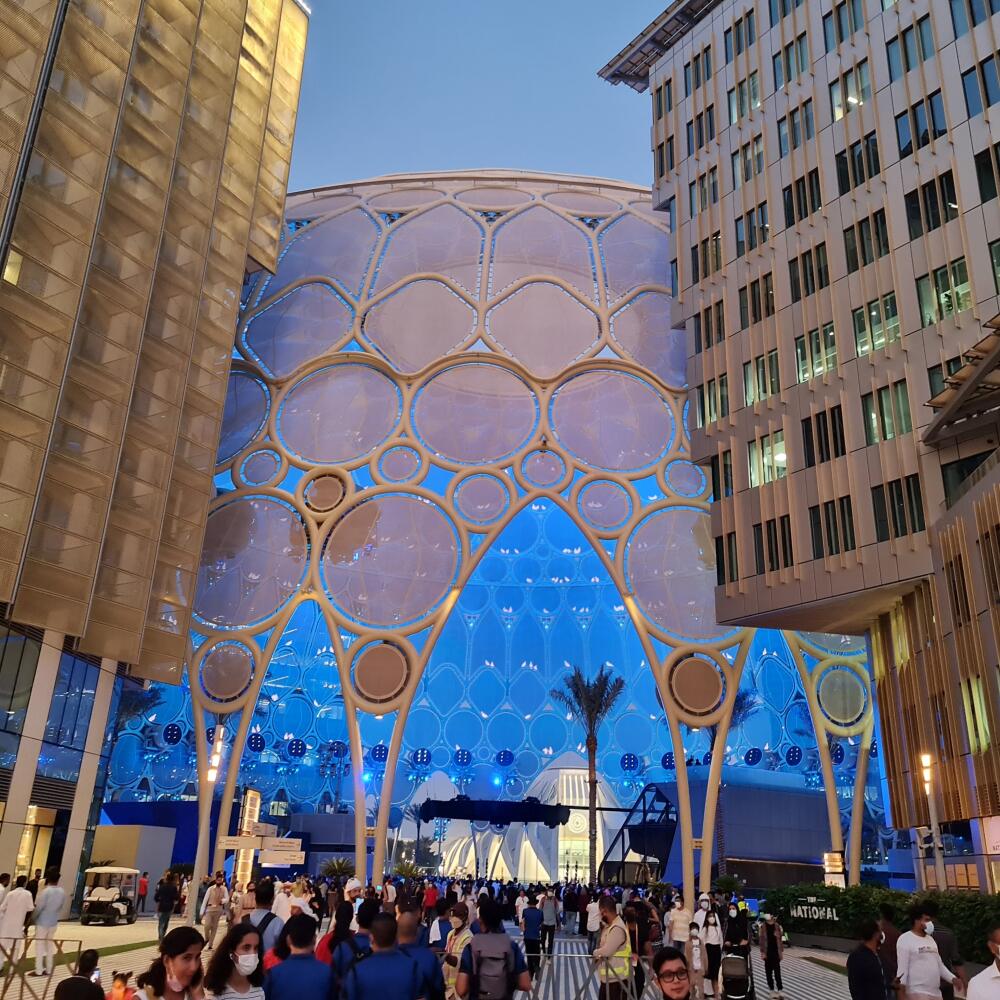 Kupola nad Al Wasl Plaza