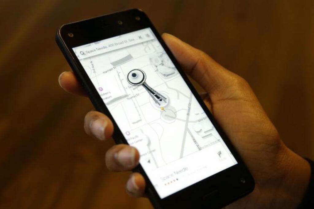 Amazonu už tablet nestačí. Pridáva smartfón a hneď s „3D“ displejom